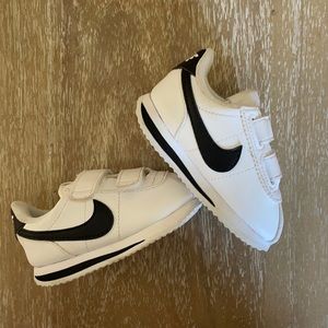 Toddler Nike Cortez size 5c